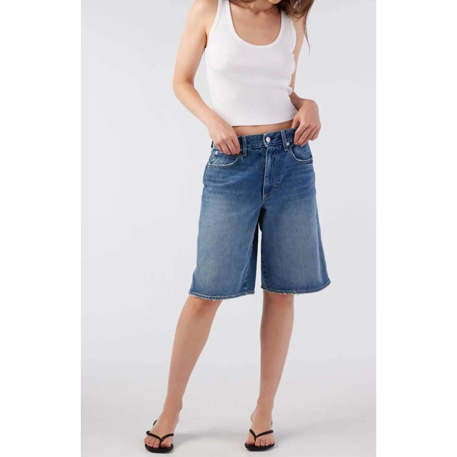 Amo - LAURA SHORT