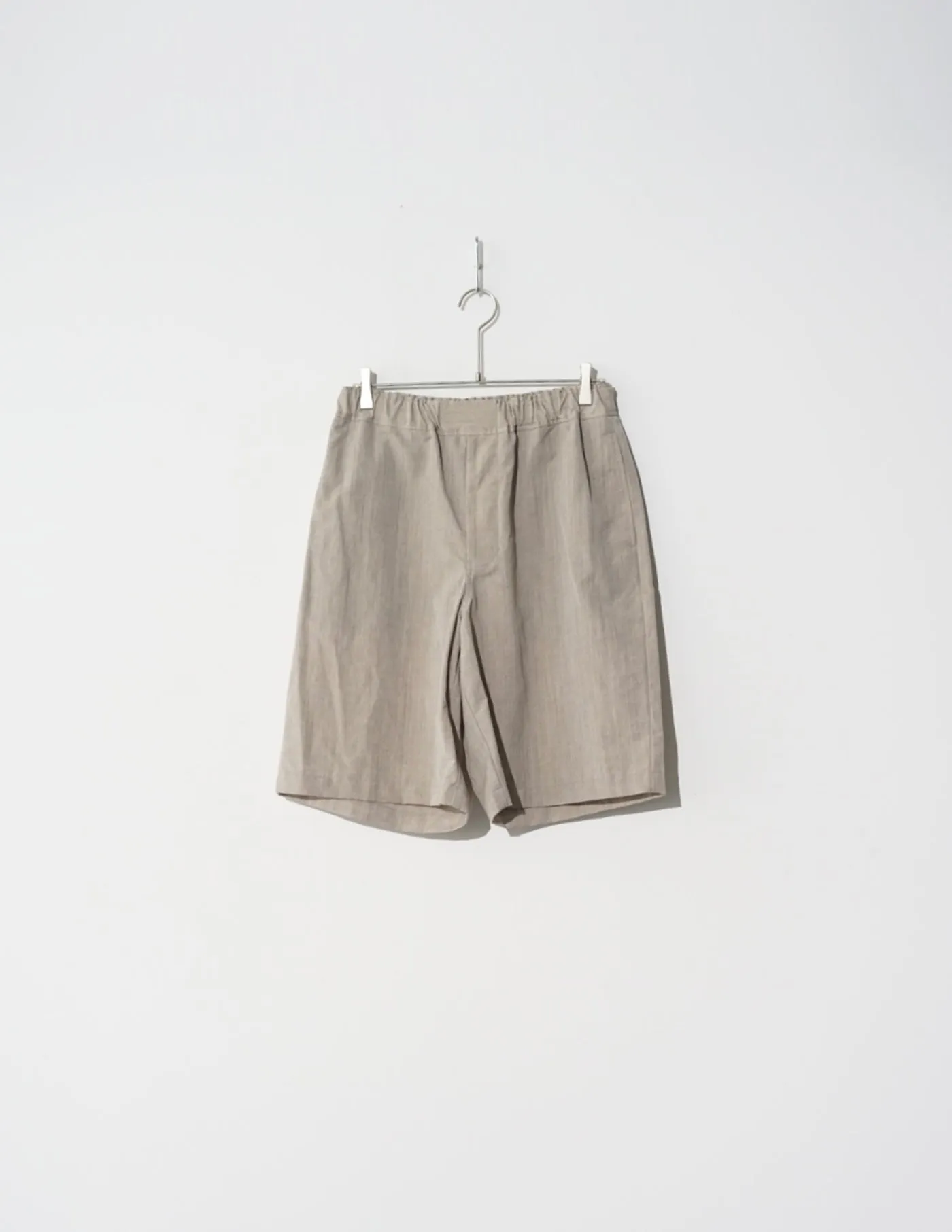 KON-PT03241 RELAXED MINIMAL SHORTS