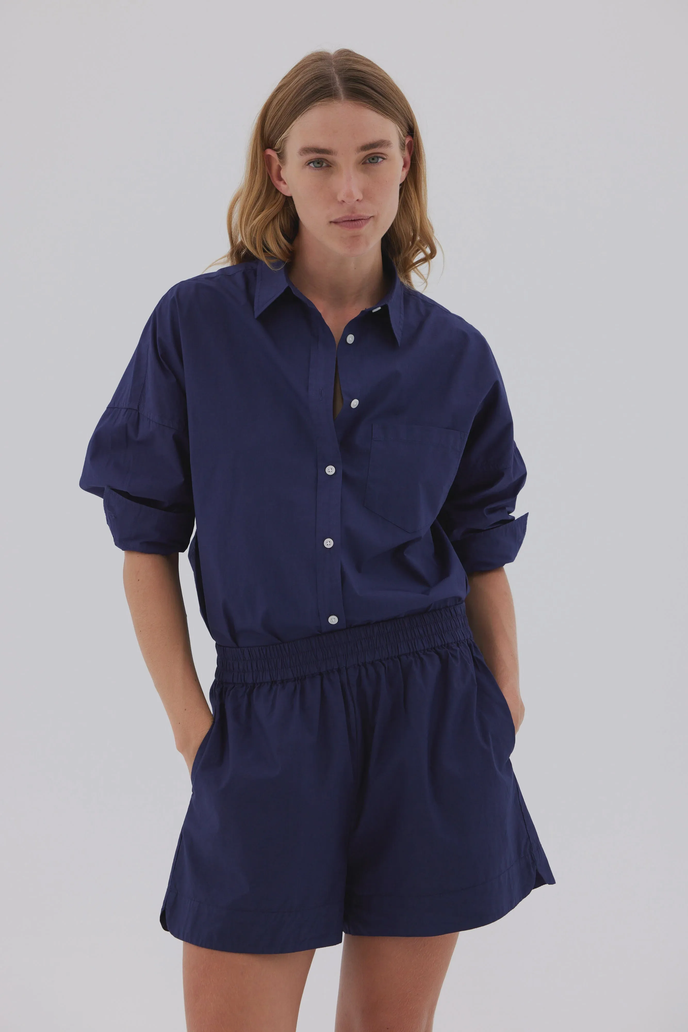 LMND Chiara Cotton Short in Navy