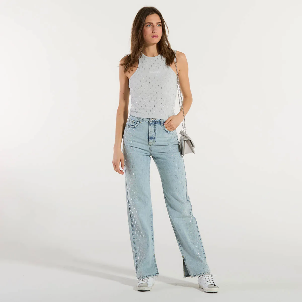 Patrizia Pepe jeans in denim chiaro con strass