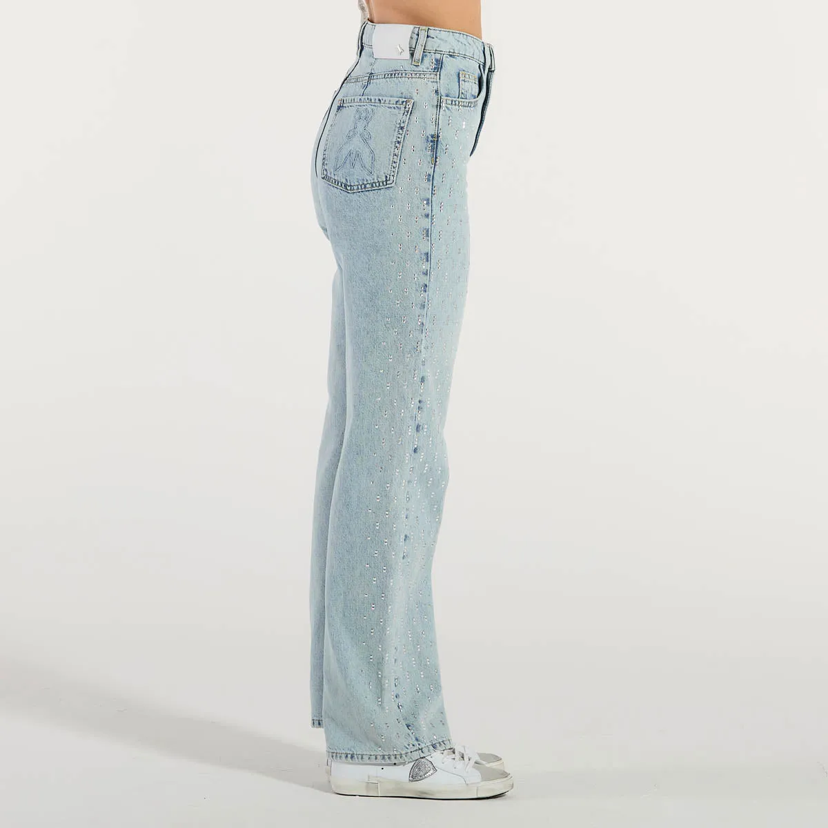 Patrizia Pepe jeans in denim chiaro con strass